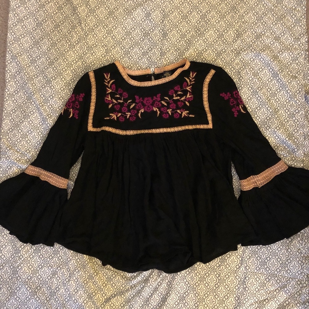 Flared-sleeve Blouse